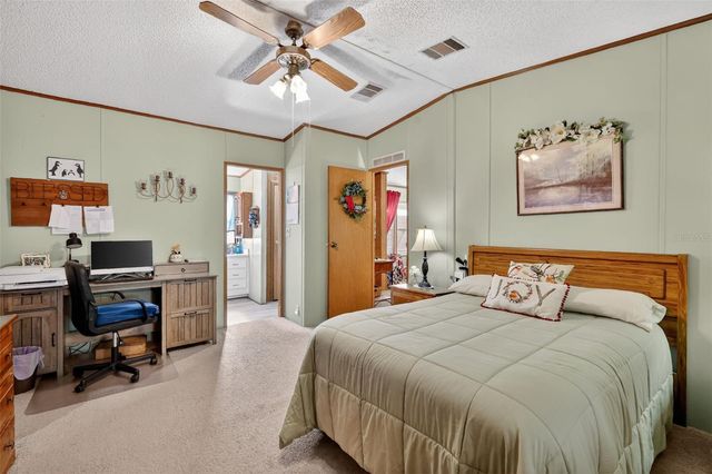 11911 LANE PARK ROAD, Tavares, FL 32778