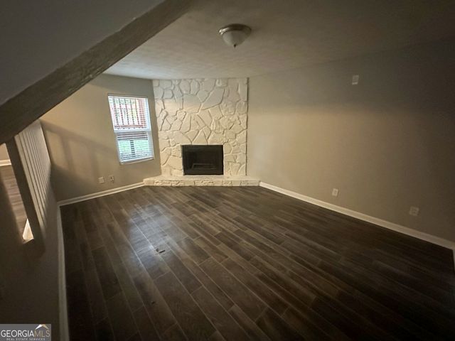 1819 Singer Way, Lithonia, GA 30058