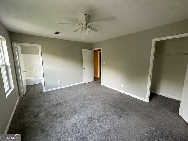 1819 Singer Way, Lithonia, GA 30058