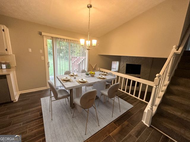 1819 Singer Way, Lithonia, GA 30058