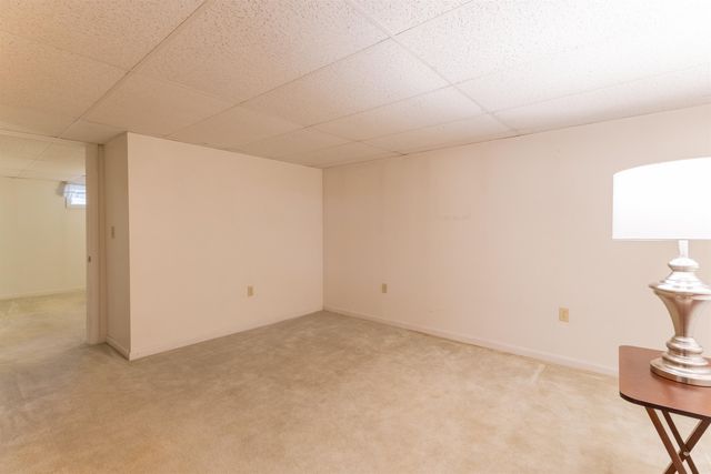 599 N. River Road, Milford, NH 03055