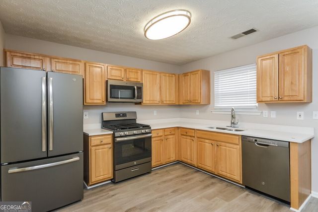 260 Toffee Court, Mcdonough, GA 30253