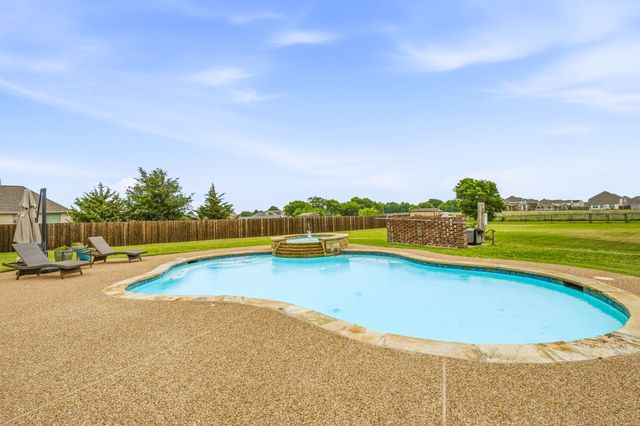 10541 Rancho Viejo Way, Fort Worth, TX 76036