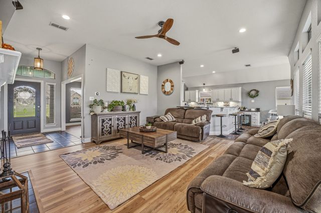 10541 Rancho Viejo Way, Fort Worth, TX 76036