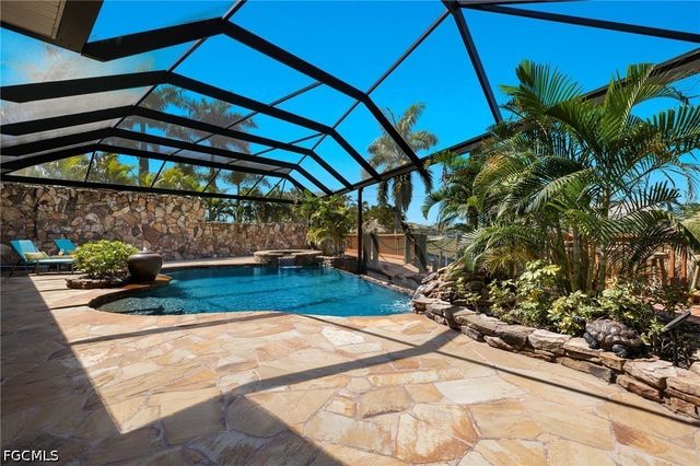 2710 SW 27th PL, Cape Coral, FL 33914