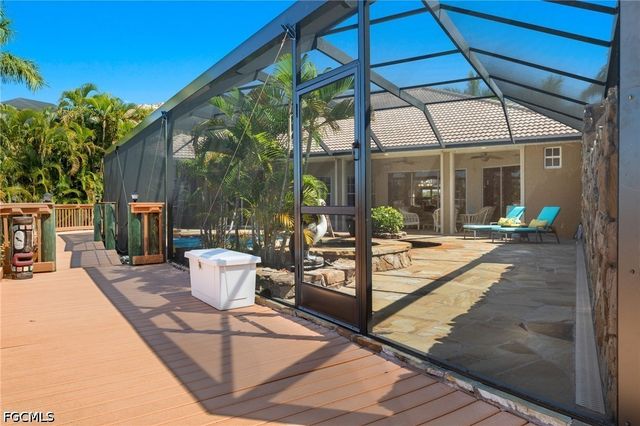 2710 SW 27th PL, Cape Coral, FL 33914