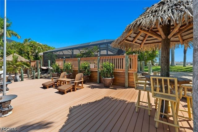 2710 SW 27th PL, Cape Coral, FL 33914