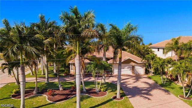 2710 SW 27th PL, Cape Coral, FL 33914