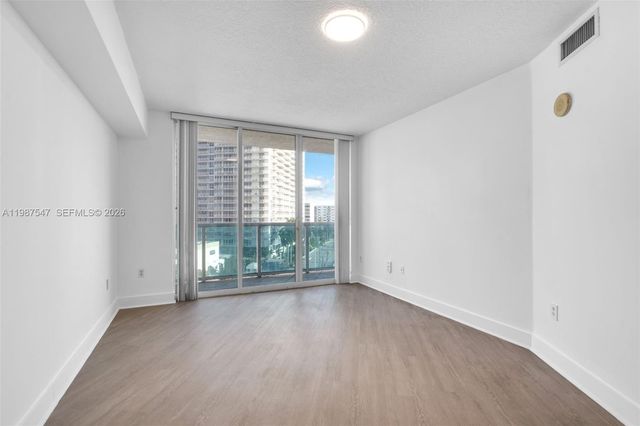 1881 79th St Cswy 705, North Bay Village, FL 33141