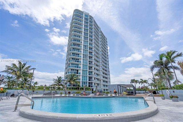 1881 79th St Cswy 705, North Bay Village, FL 33141