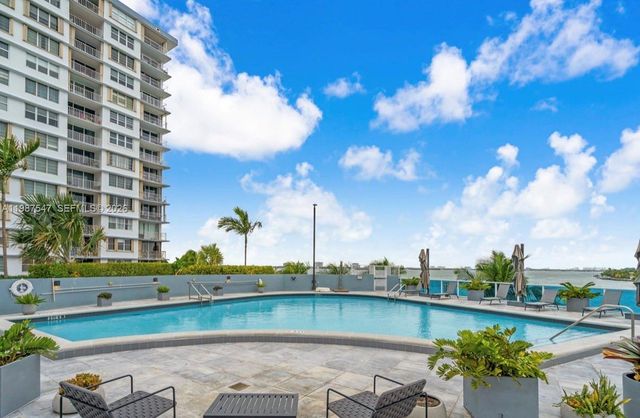 1881 79th St Cswy 705, North Bay Village, FL 33141