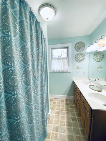 1002 S Main Street, Concordia, MO 64020