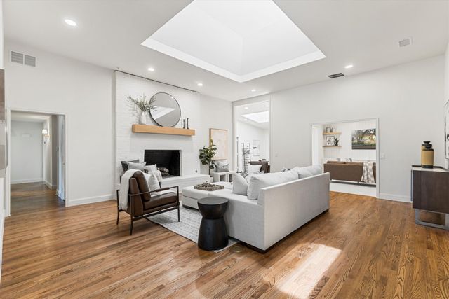 9518 Windy Knoll Drive, Dallas, TX 75243