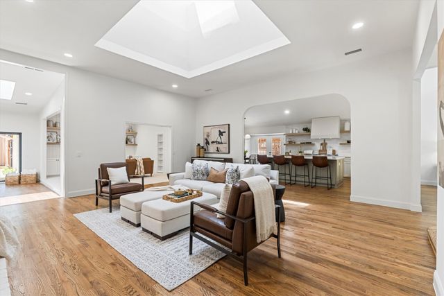 9518 Windy Knoll Drive, Dallas, TX 75243