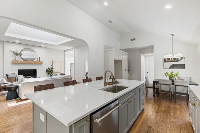 9518 Windy Knoll Drive, Dallas, TX 75243