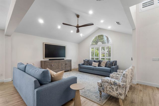 18770 SE River Ridge Road, Jupiter, FL 33469