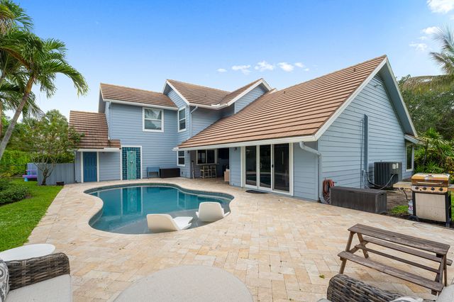 18770 SE River Ridge Road, Jupiter, FL 33469