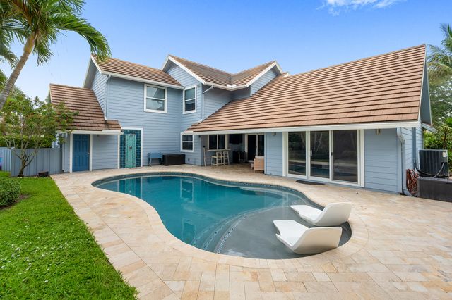 18770 SE River Ridge Road, Jupiter, FL 33469