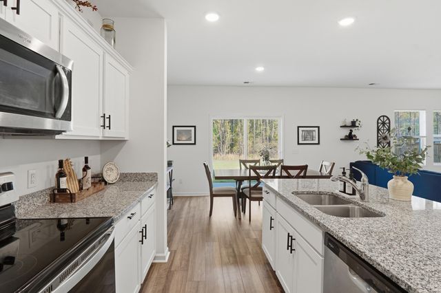 602 Polaris Way, Summerville, SC 29486