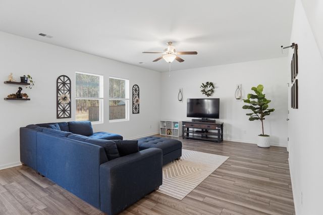 602 Polaris Way, Summerville, SC 29486