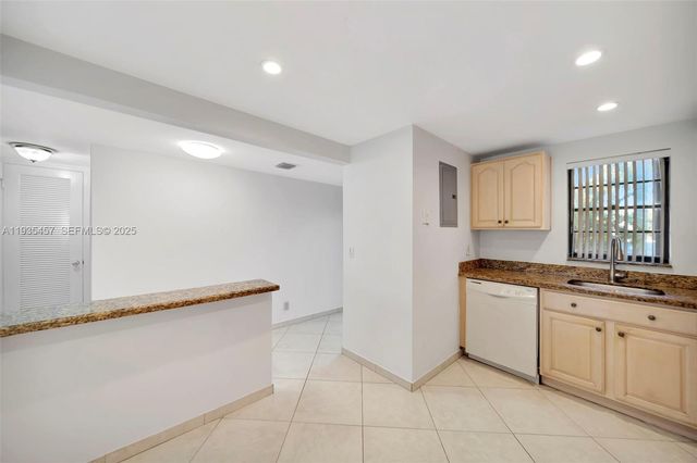 2450 Deer Creek Country Club Blvd 109-B, Deerfield Beach, FL 33442