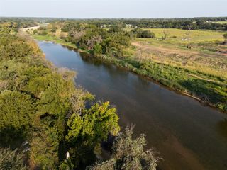 533 GRAVEL Road, Waco, TX 76708