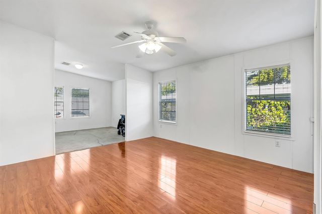 4920 NW 2nd Terrace, Pompano Beach, FL 33064
