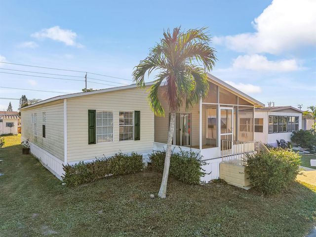 4920 NW 2nd Terrace, Pompano Beach, FL 33064