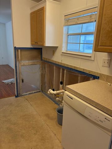 4920 NW 2nd Terrace, Pompano Beach, FL 33064