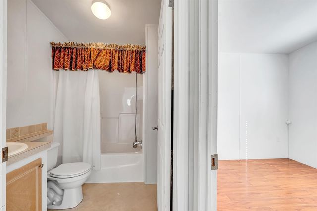4920 NW 2nd Terrace, Pompano Beach, FL 33064
