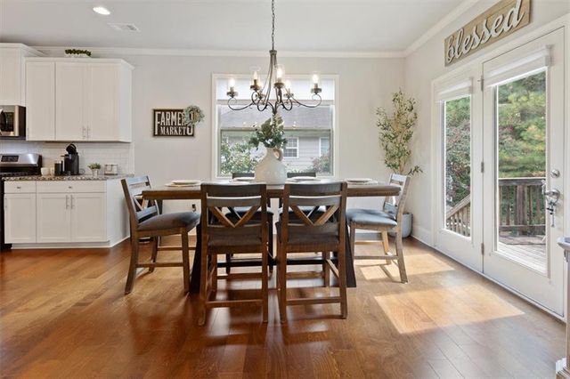 206 White Cloud Run, Canton, GA 30114