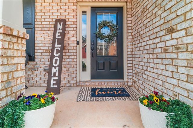 206 White Cloud Run, Canton, GA 30114