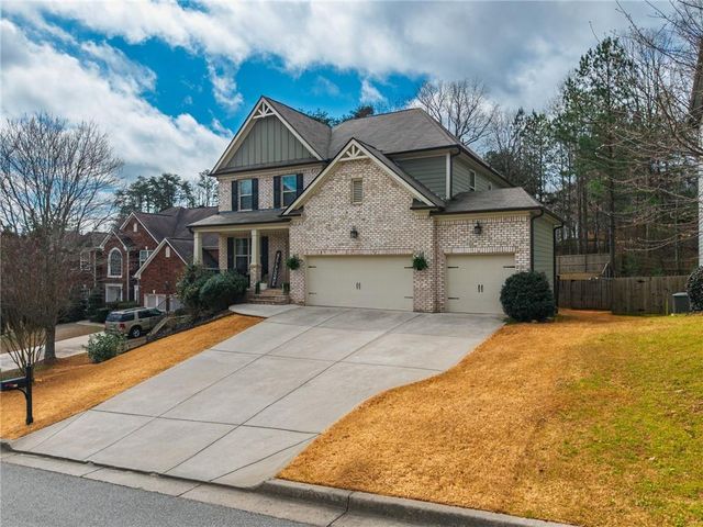 206 White Cloud Run, Canton, GA 30114