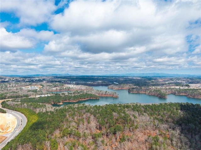 206 White Cloud Run, Canton, GA 30114