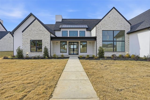 2700 Veridian Point Drive, Burleson, TX 76028