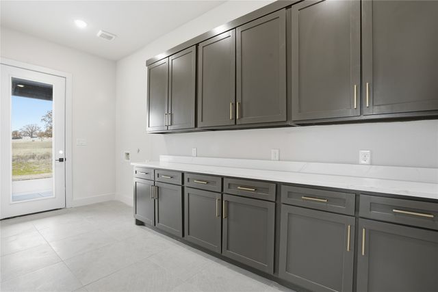 2700 Veridian Point Drive, Burleson, TX 76028