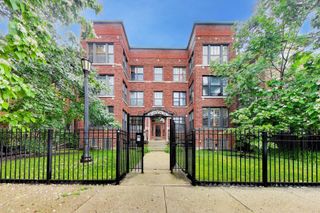 4428 N Malden Street 3N, Chicago, IL 60640
