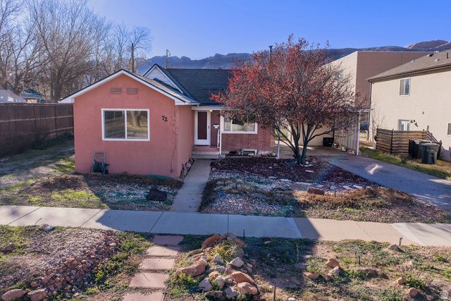 72 E 200 N, Moab, UT 84532