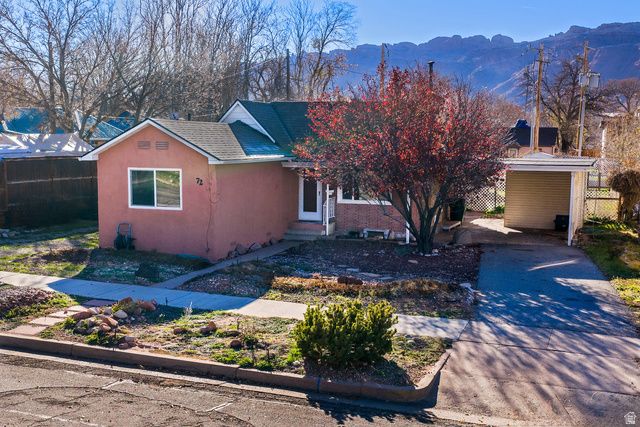 72 E 200 N, Moab, UT 84532