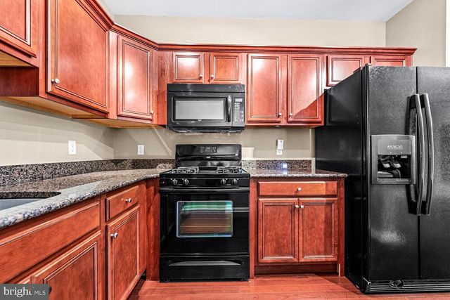 4344 CHAMPIONS RUN, Cherry Hill, NJ 08002