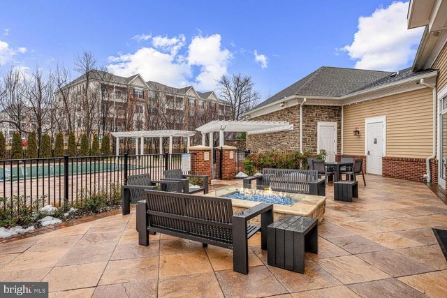 4344 CHAMPIONS RUN, Cherry Hill, NJ 08002
