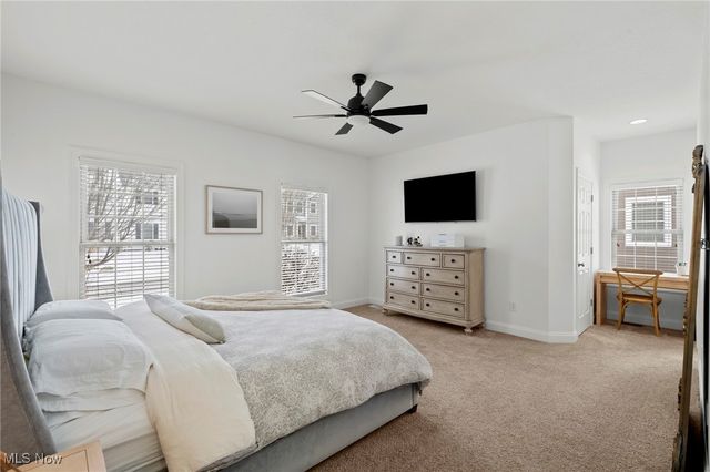 7590 Woodland Avenue, Hudson, OH 44236