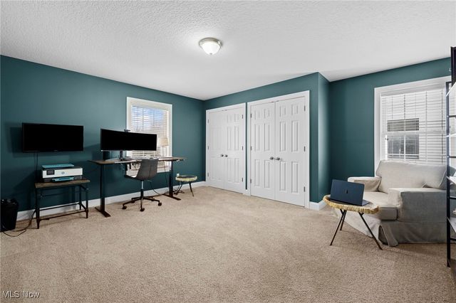 7590 Woodland Avenue, Hudson, OH 44236