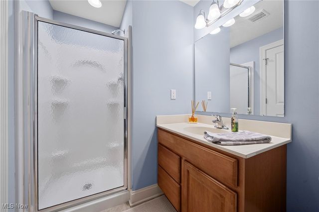 7590 Woodland Avenue, Hudson, OH 44236