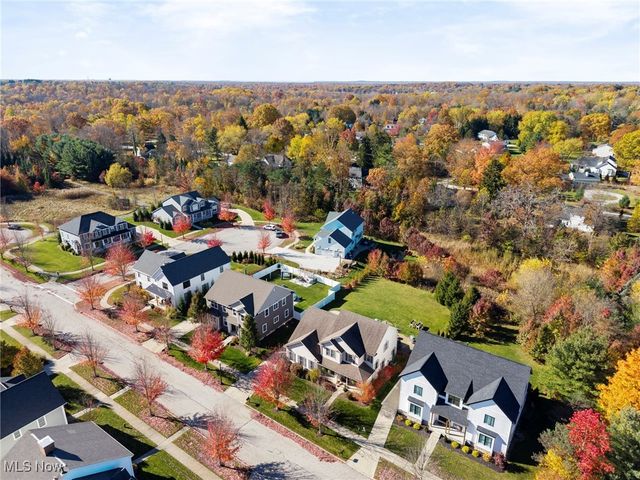 7590 Woodland Avenue, Hudson, OH 44236