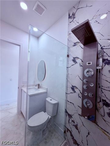 2617 6th ST SW, Lehigh Acres, FL 33976