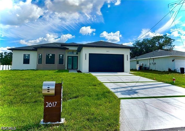2617 6th ST SW, Lehigh Acres, FL 33976