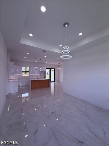 2617 6th ST SW, Lehigh Acres, FL 33976