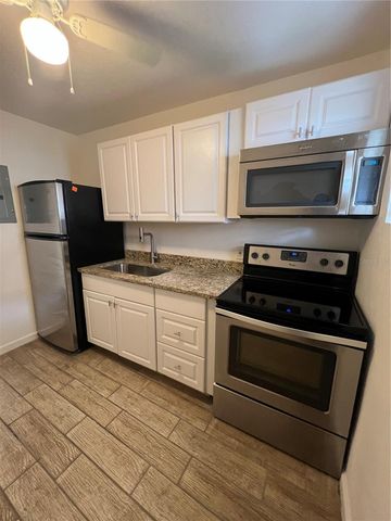 611 AVENUE S NE, Winter Haven, FL 33881