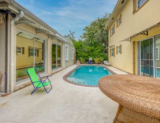 216 S Ocean Breeze Upstairs, Lake Worth Beach, FL 33460